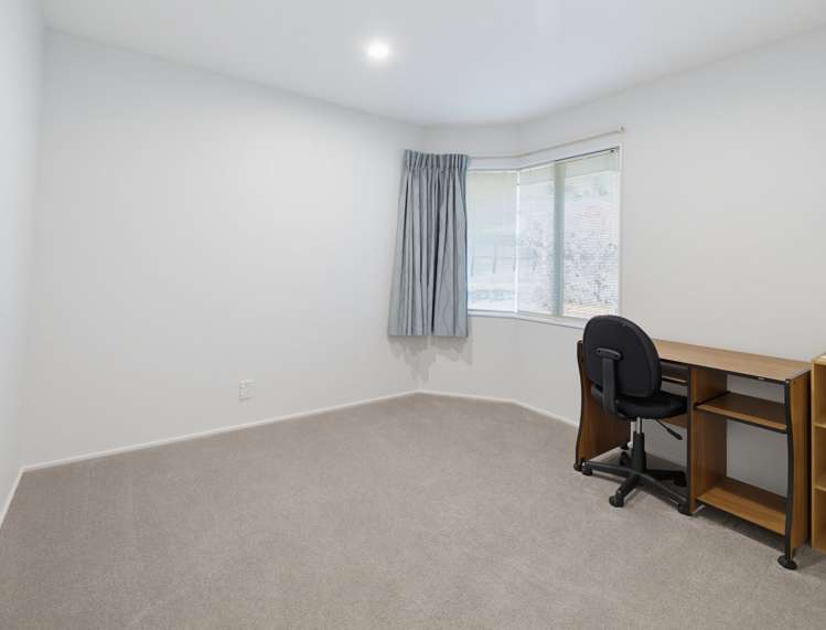 8 Idesia Grove Richmond_10