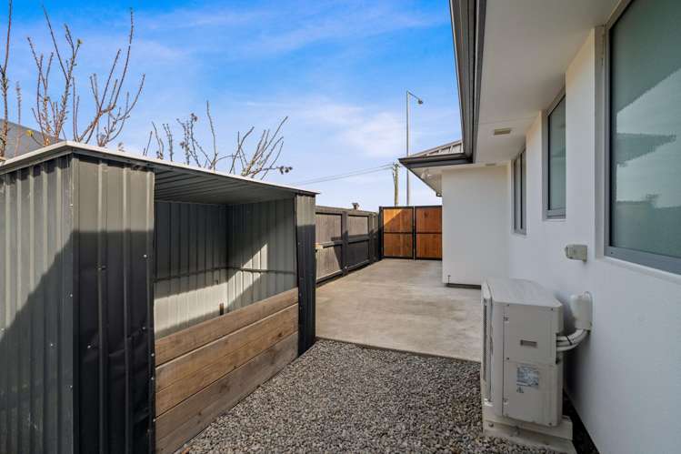 87 Edward Street Lincoln_27