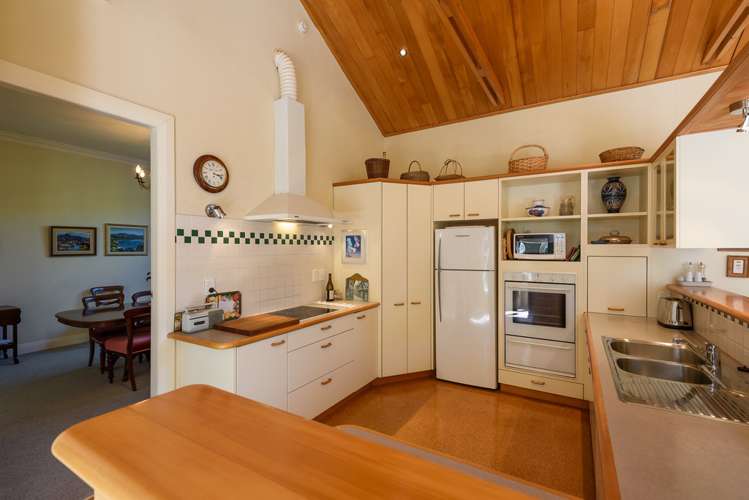 10 Lancaster Street Karori_11