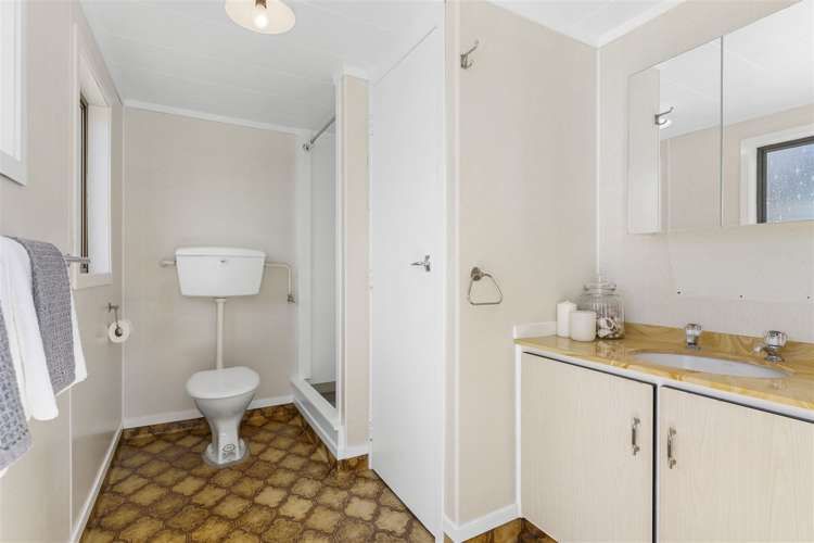 12 Champion Place Pauanui_17