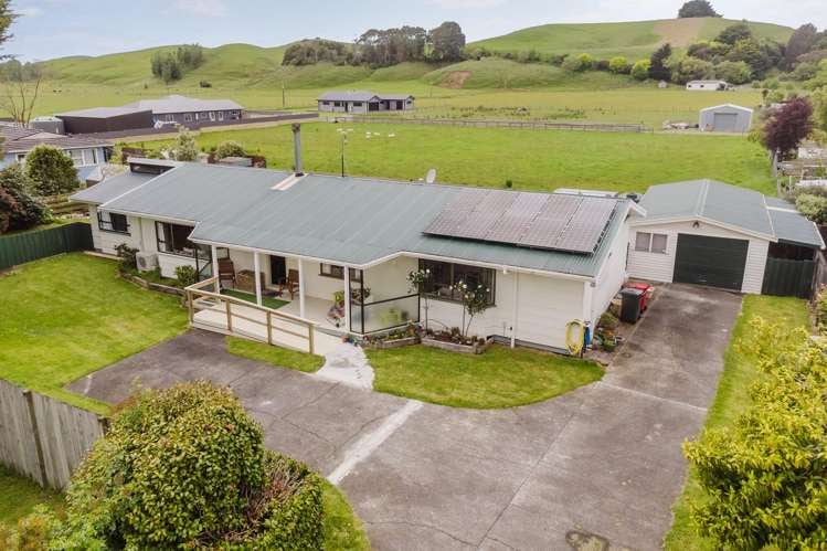 11 Huxley Street Pahiatua_14