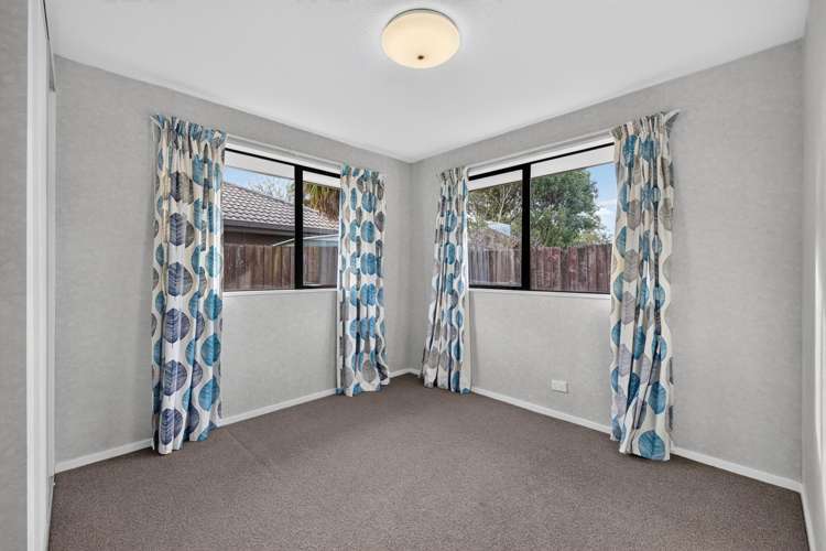 8 Ronald George Place Parklands_12