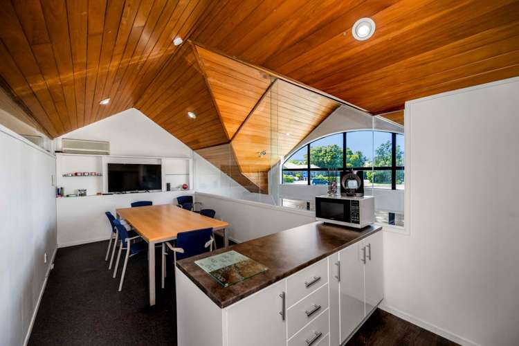 Unit 8/324-328 Sunset Road Windsor Park_2