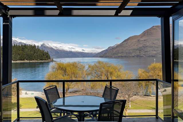 303/34 Peppers Beacon, Lake Esplanade Queenstown_2