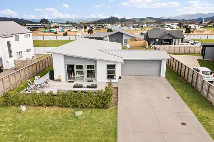 8 Ngaroma Crescent Whitianga_19