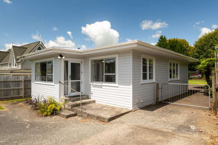 34 Moresby Avenue Waihi_4