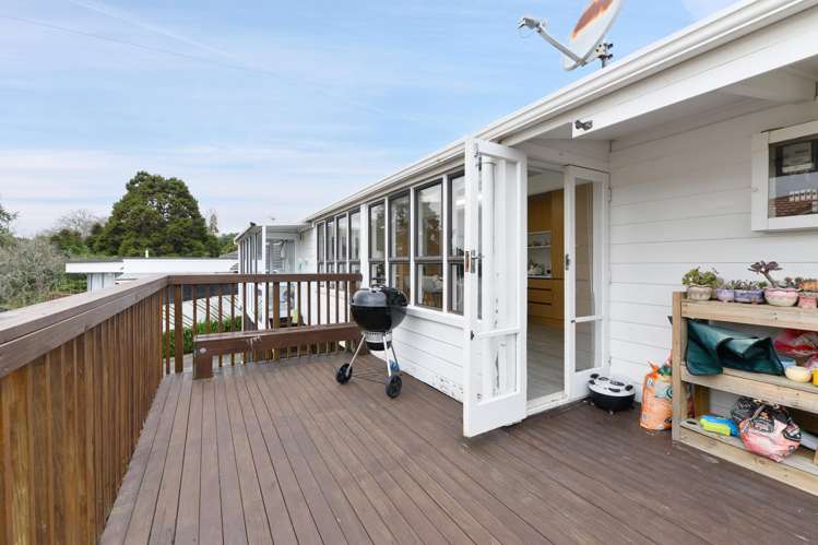 27 Boyce Avenue Mount Roskill_17