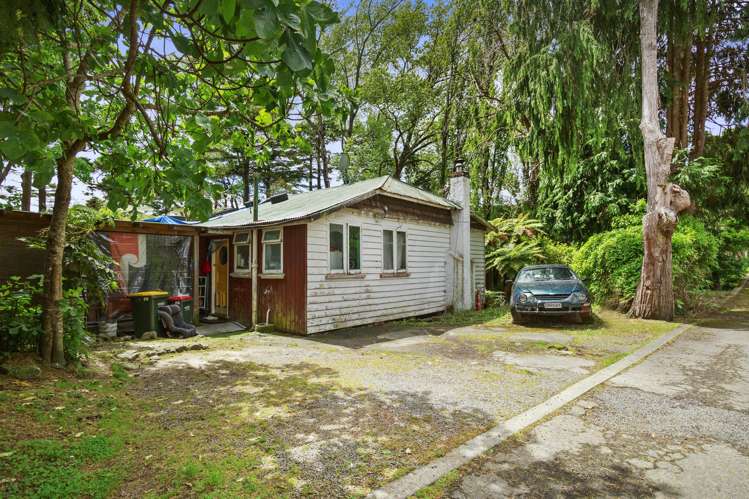 446-452 Stokes Valley Road Stokes Valley_5