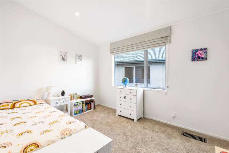 7 William Bayes Place Red Beach_13