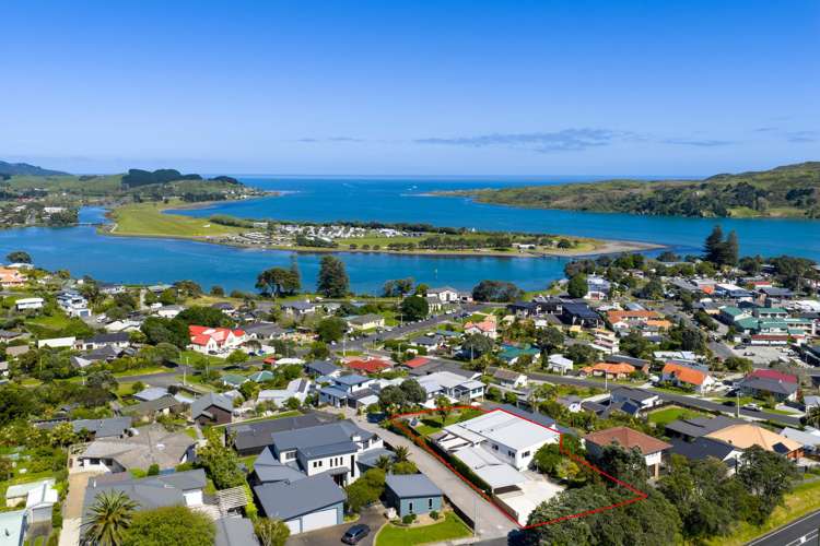 18 Upper Bow Street Raglan_37