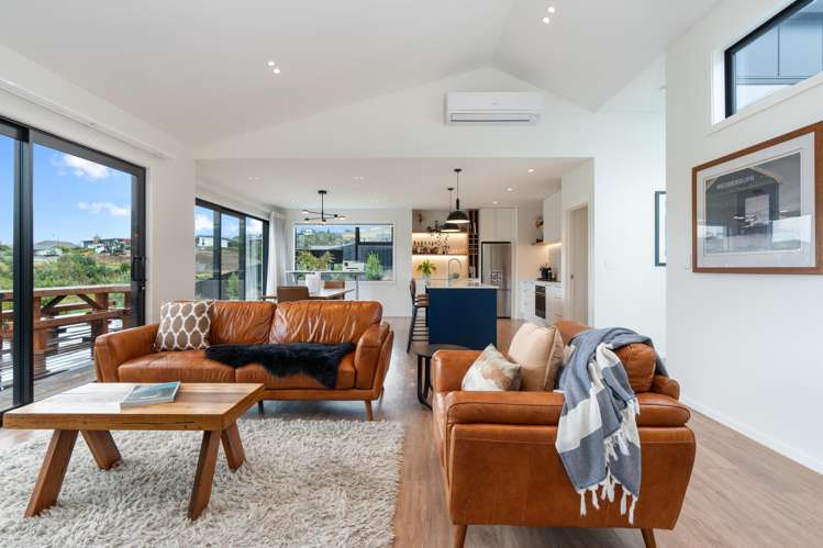 61 Heathfield Drive Mosgiel_11