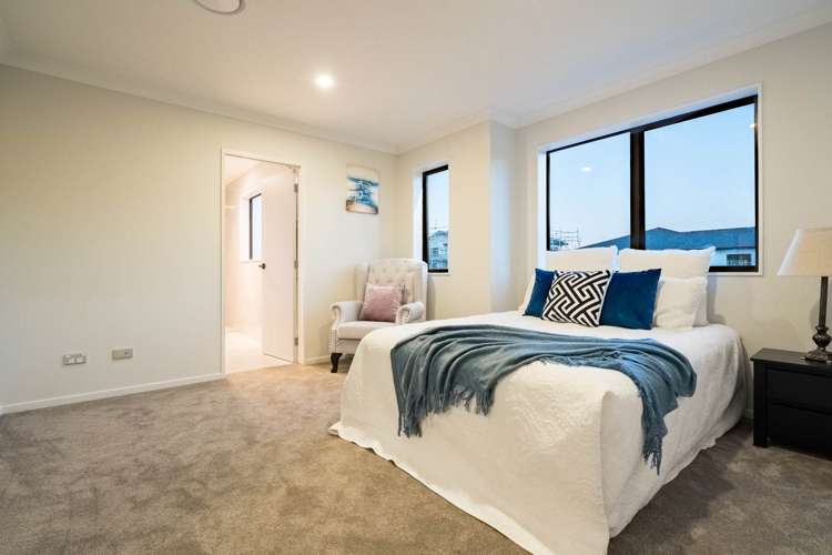 2 Riwai Street Flat Bush_16