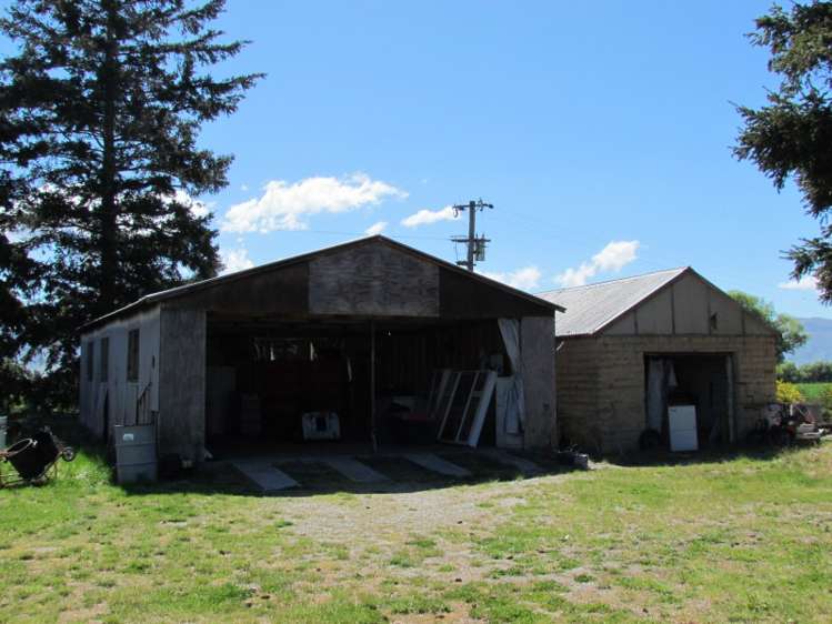 18 White Road Omakau_12