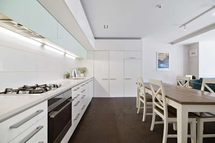 24/16 Kent Street Queenstown Hill_8