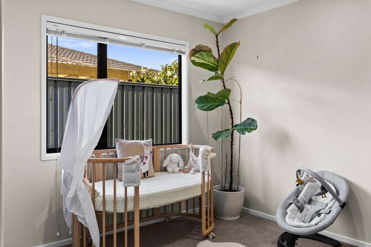 4 Drake Crescent Awatoto_12
