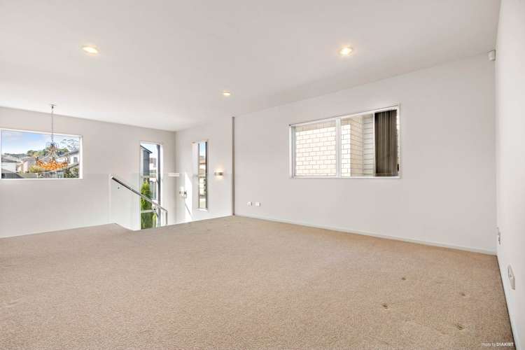 79 Valderama Drive Flat Bush_7