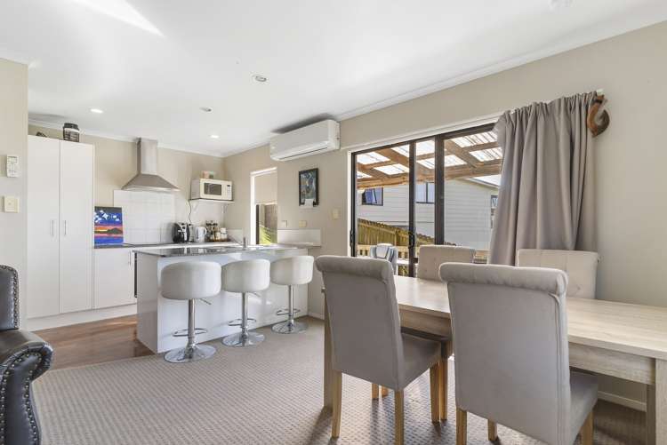 13 Sentosa Place Clover Park_28