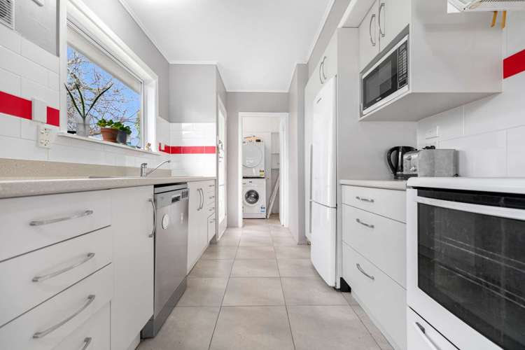 1 Clyde Street Utuhina_6