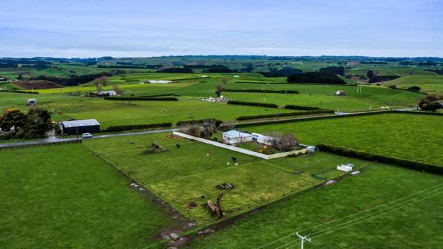 0n Ohangai Road, Hawera_1