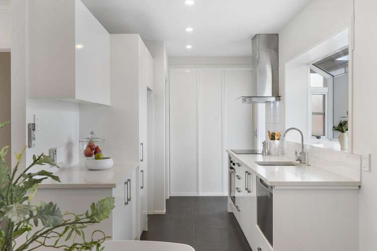 2/40 Tawhiri Road One Tree Hill_5