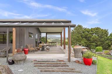 42A Forest View Road_2