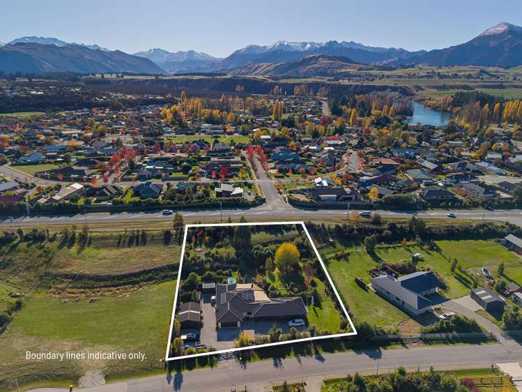 10 Jack Young Place Albert Town_34