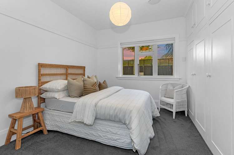 4 Tillman Avenue Strowan_10