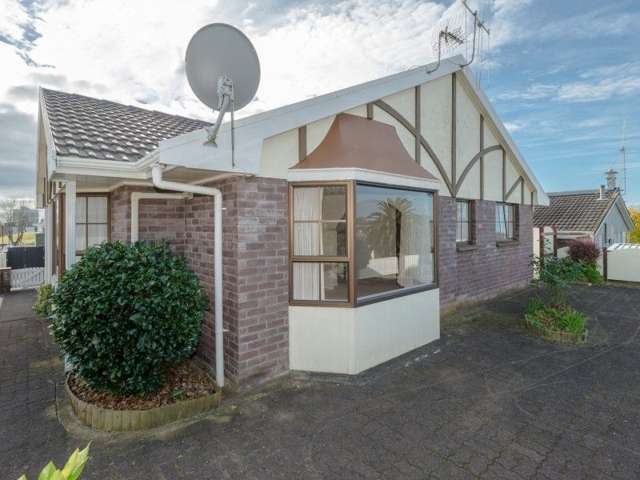 48i Au Anglesea Street Hamilton Central_2