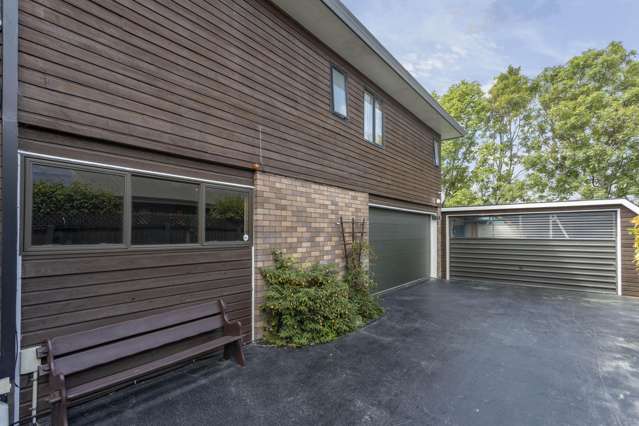 80 Regency Crescent Redwood_3