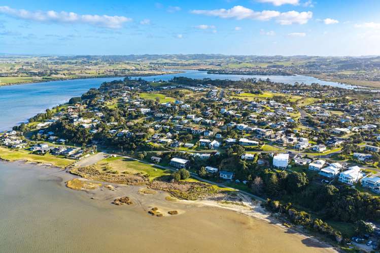 53 Moir Point Drive Mangawhai Heads_47