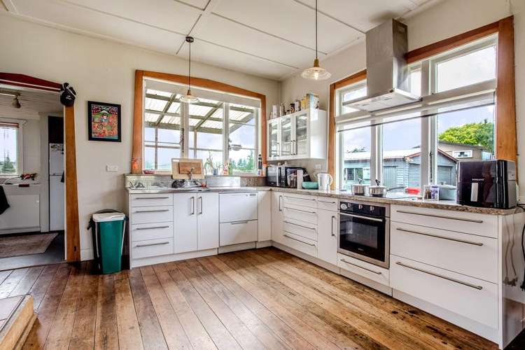 98 Regent Street Pahiatua_6