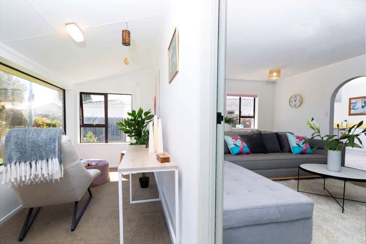 3 Majestic Way The Wood_1