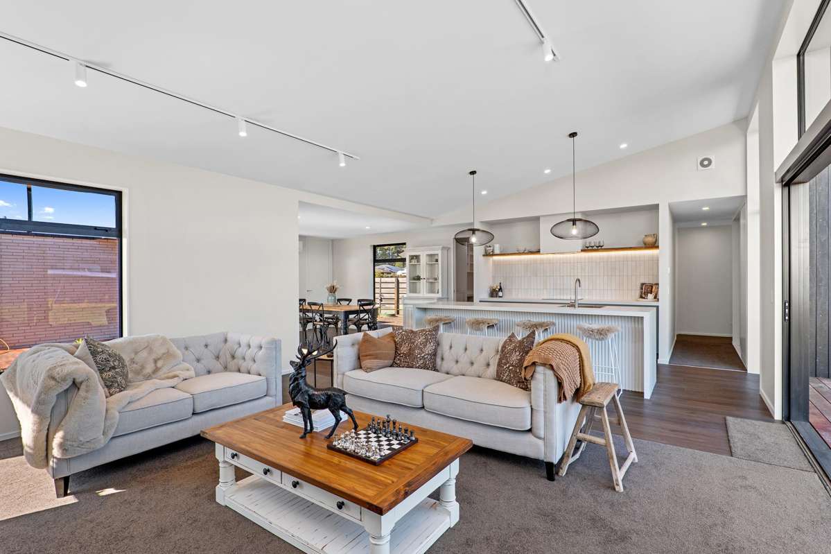 1 Arrowsmith Drive_3