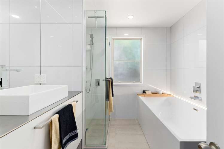 66 Hensman Road Queenstown_27