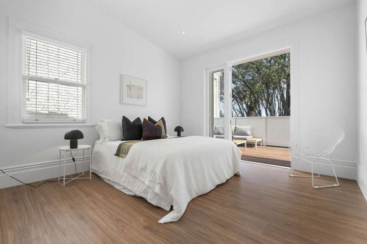 4 Clarence Road Northcote Point_8