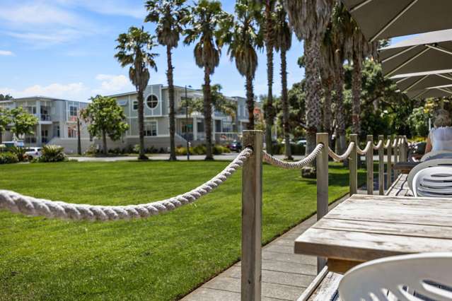 Selling NOW, Preview Your Kensington Park Lifestyle