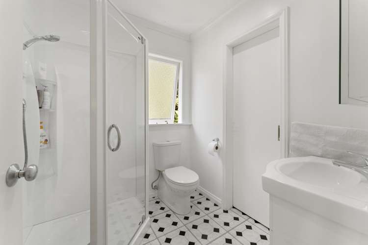 33 Elmslie Road Pinehaven_14