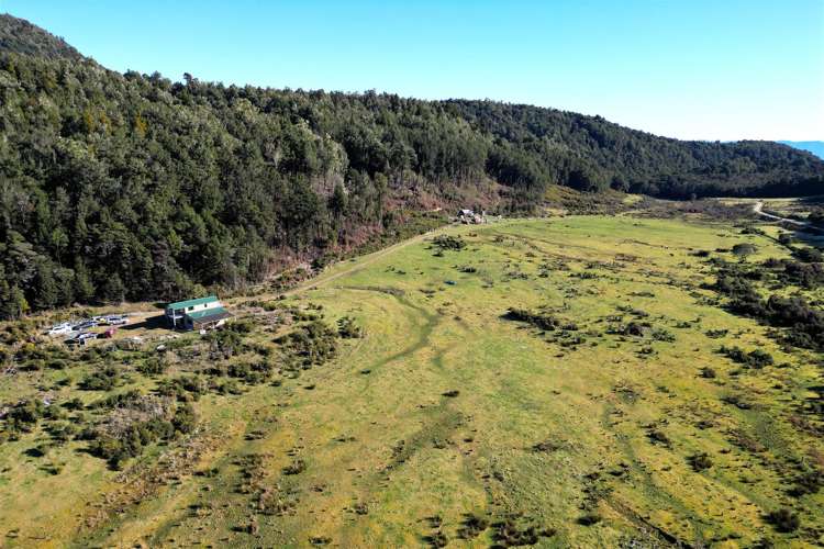 1480 Snowy River Road Ikamatua_2
