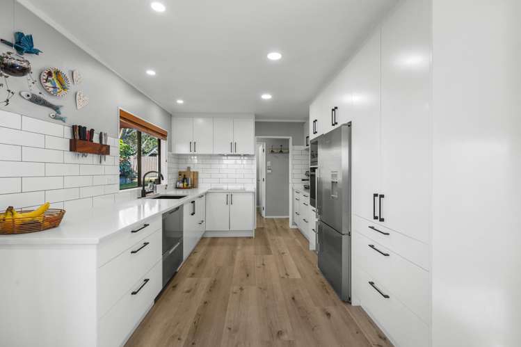 45 Botany Road Botany Downs_16