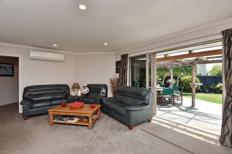 12 Saint Keverne Close Burwood_5