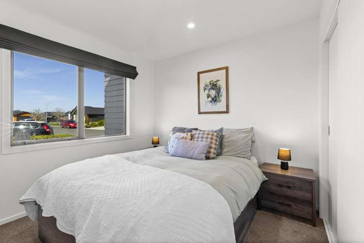 20 Dinneen Close Frimley_11