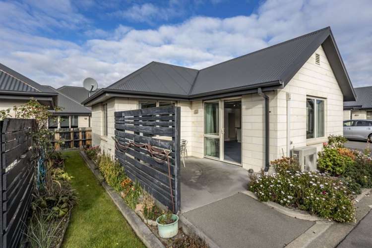 2/24 Victoria Street Rangiora_16