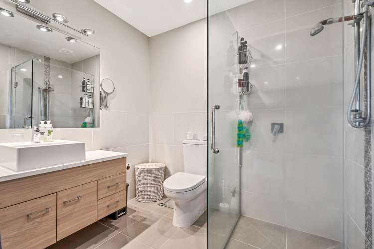 54 Squadron Drive Hobsonville_11