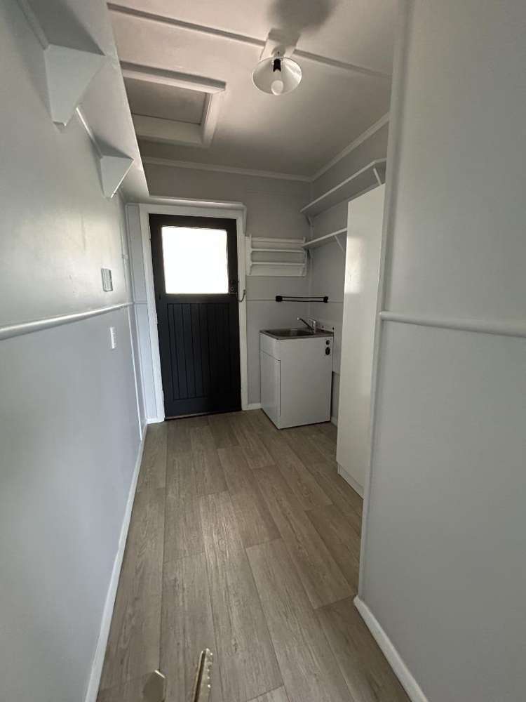 15 Surrey Street Solway_12