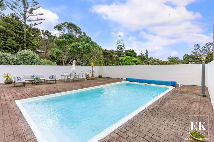 21 Laingfield Terrace Laingholm_34