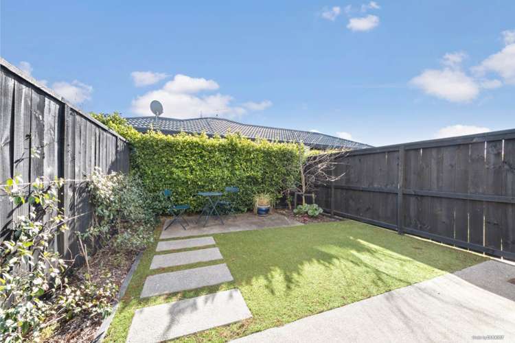 3/4165 Great North Road Glen Eden_14