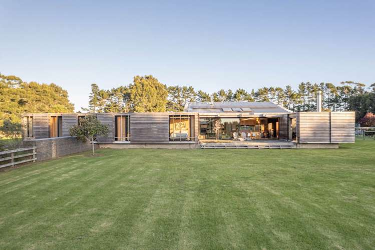 110 Woodhill Park Road Waimauku_0