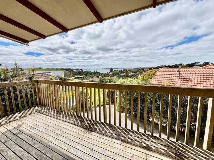 2/16 Long Bay Drive Torbay_8