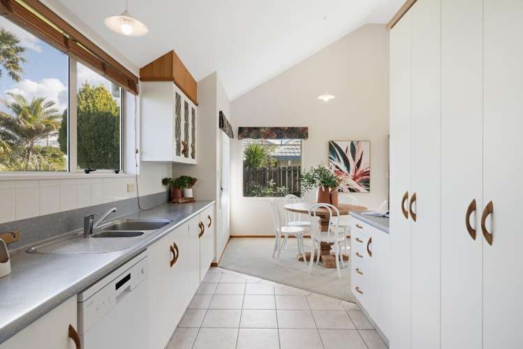 5 Grantleigh Way Pyes Pa_10