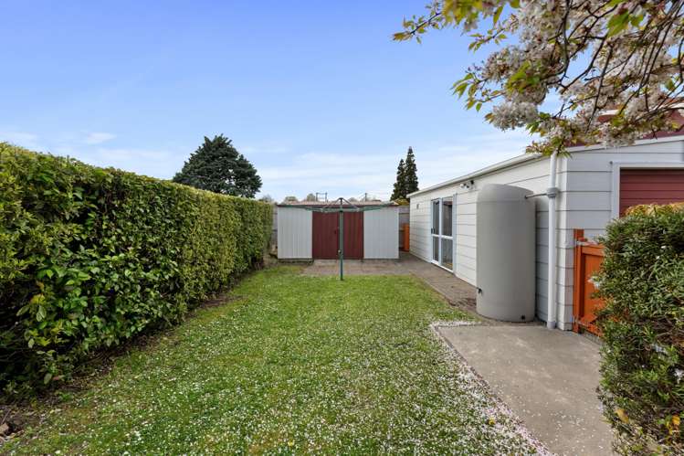 8 Cambridge Street Pahiatua_19